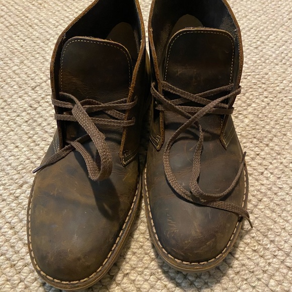 Men Brown Clark shoes, size 9.5 - Picture 4 of 5